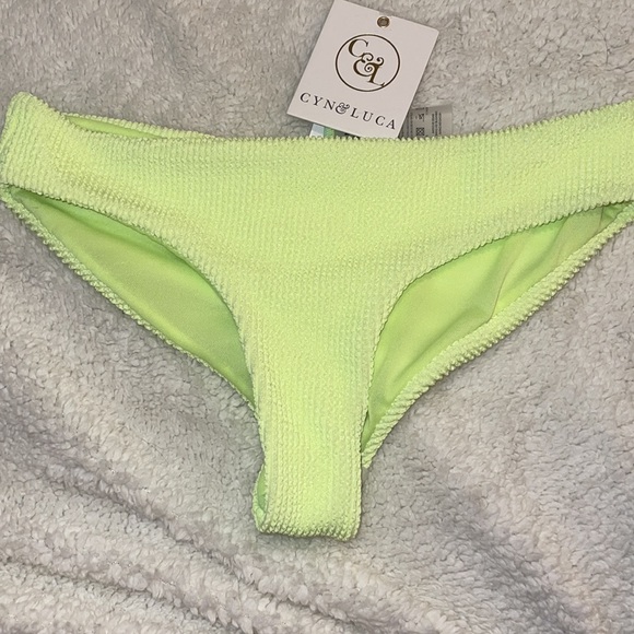 Cyn & Luca Other - Cyn & Luca 💦 Bikini bottom only Citron  medium juniors